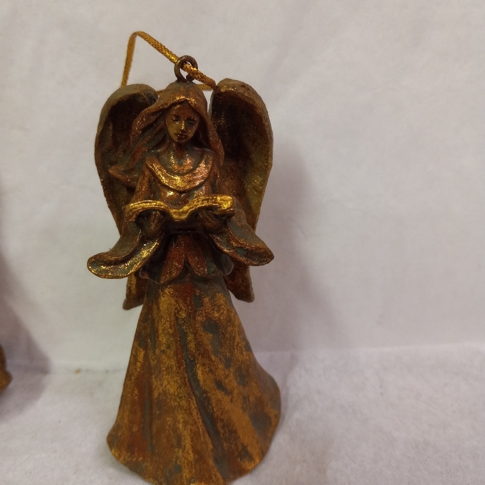 SET 3 Angel Cherubs Gold Glittered Ornaments Caroling 4" Free Standing - Picture 4 of 10